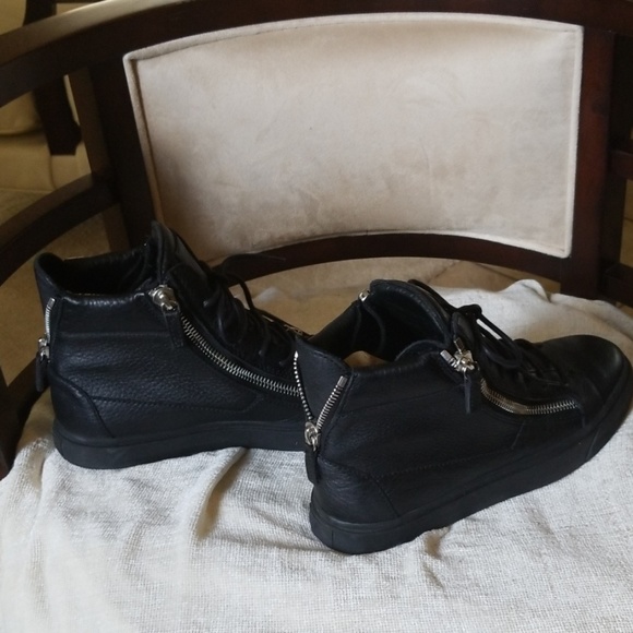 Giuseppe zanotti Design - Picture 4 of 8